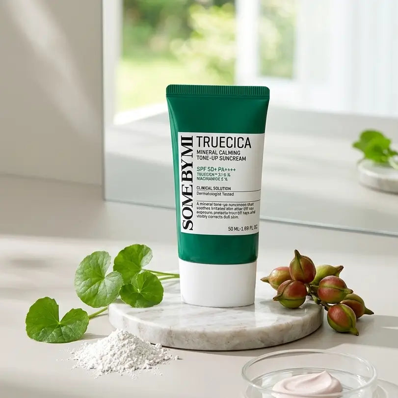 SOME BY MI TRUECICA Mineral Calming Tone Up Suncream (SPF50+ PA++++)